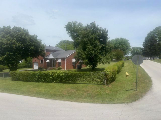 2108 Elena Drive, Chattanooga, TN 37406