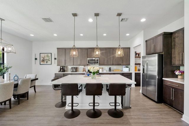 9013 NW 39th Street, Coral Springs, FL 33065