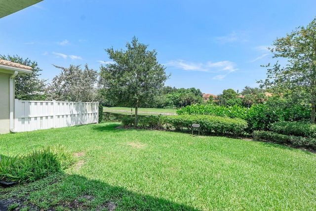 9013 NW 39th Street, Coral Springs, FL 33065