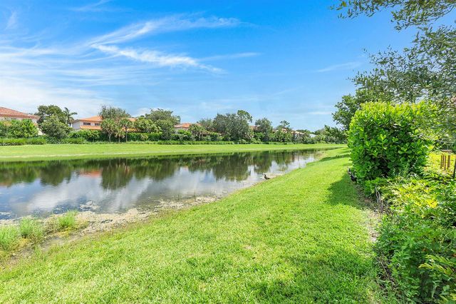 9013 NW 39th Street, Coral Springs, FL 33065