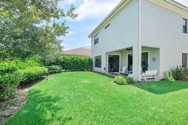 9013 NW 39th Street, Coral Springs, FL 33065