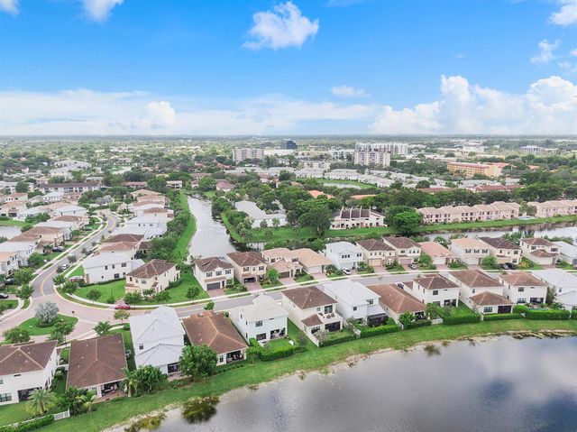 9013 NW 39th Street, Coral Springs, FL 33065