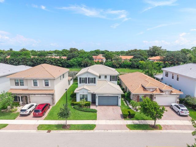 9013 NW 39th Street, Coral Springs, FL 33065