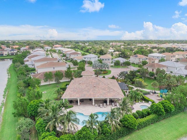 9013 NW 39th Street, Coral Springs, FL 33065
