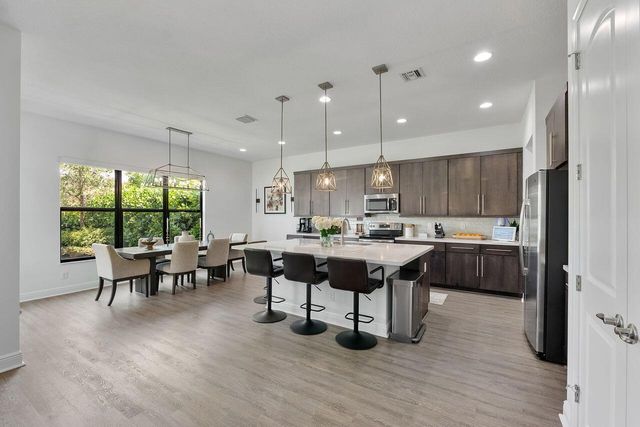 9013 NW 39th Street, Coral Springs, FL 33065