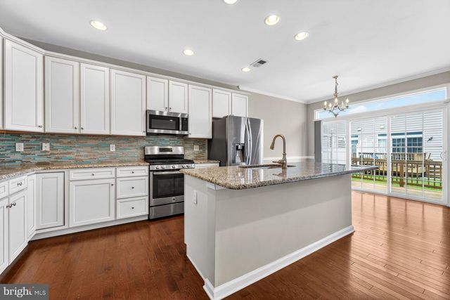 84 AUTUMN LN, Skillman, NJ 08558