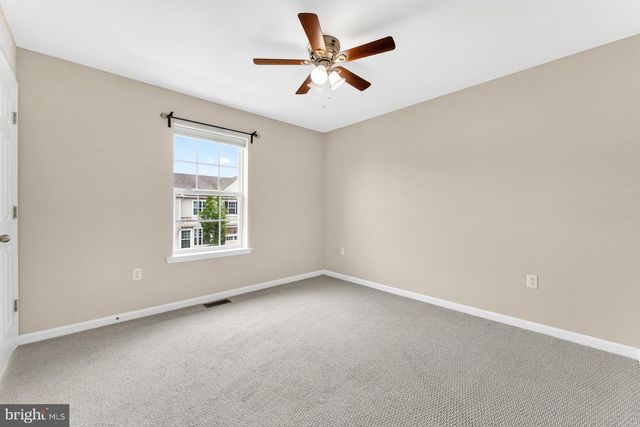 84 AUTUMN LN, Skillman, NJ 08558