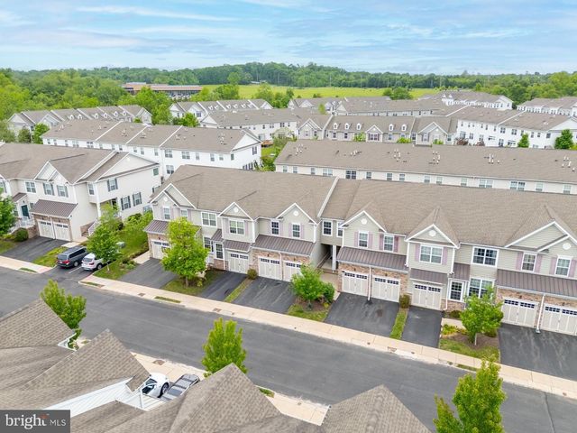 84 AUTUMN LN, Skillman, NJ 08558