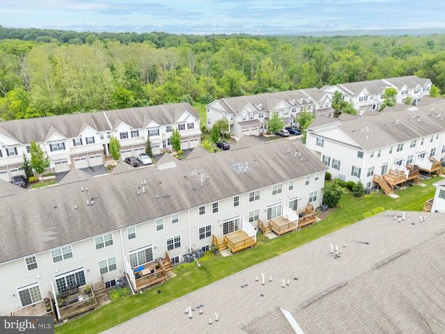 84 AUTUMN LN, Skillman, NJ 08558