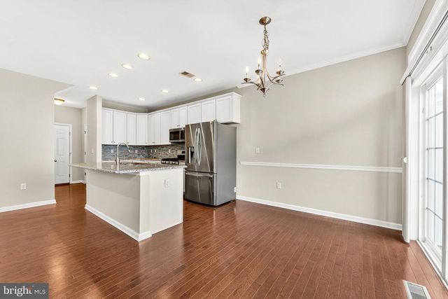 84 AUTUMN LN, Skillman, NJ 08558