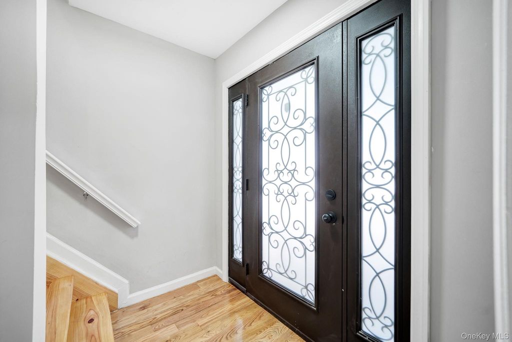9264 Springfield Boulevard, Queens Village, NY 11428 — photo 5
