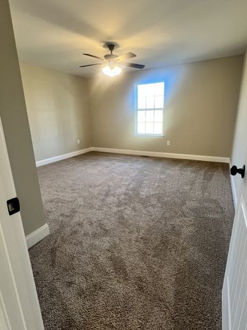 1718 Galloway Lane, Winchester, TN 37398