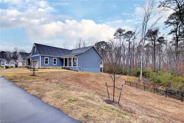 4069 Isaac CIR, Williamsburg, VA 23188