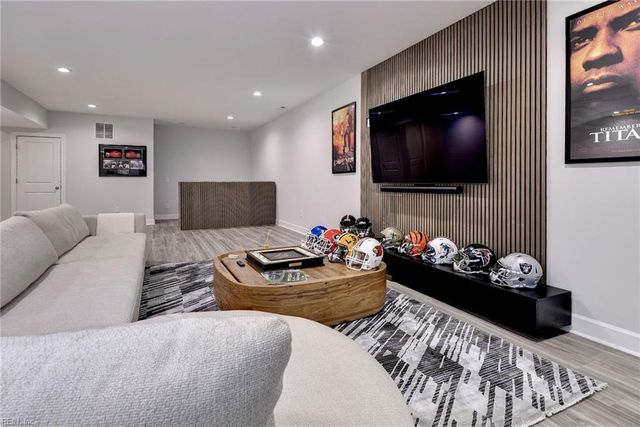 4069 Isaac CIR, Williamsburg, VA 23188