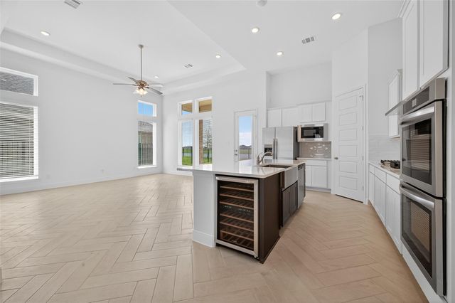 2919 Golden Isle Drive, Texas City, TX 77568