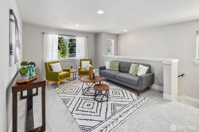 19365 139th Place SE, Renton, WA 98058