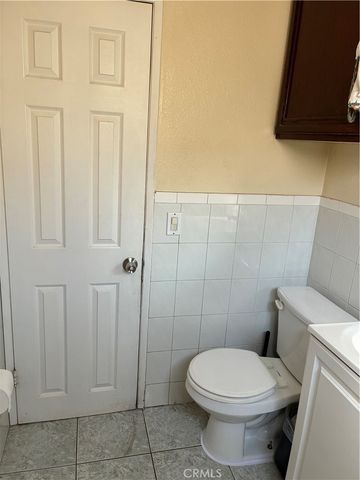9568 Maie, Los Angeles, CA 90002