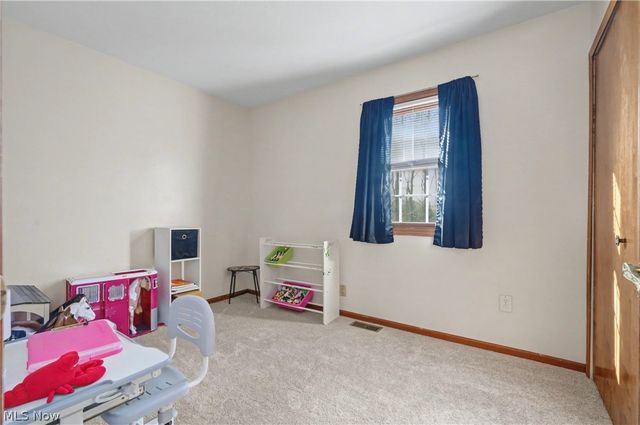 1282 Berkshire Drive, Macedonia, OH 44056