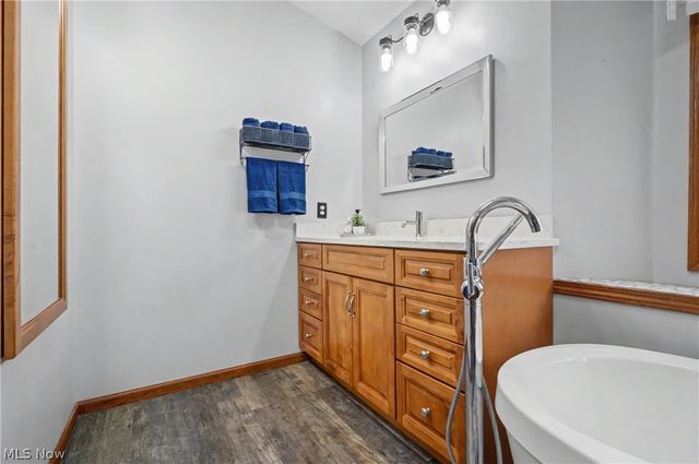 1282 Berkshire Drive, Macedonia, OH 44056