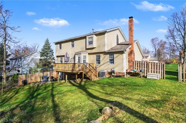 1282 Berkshire Drive, Macedonia, OH 44056