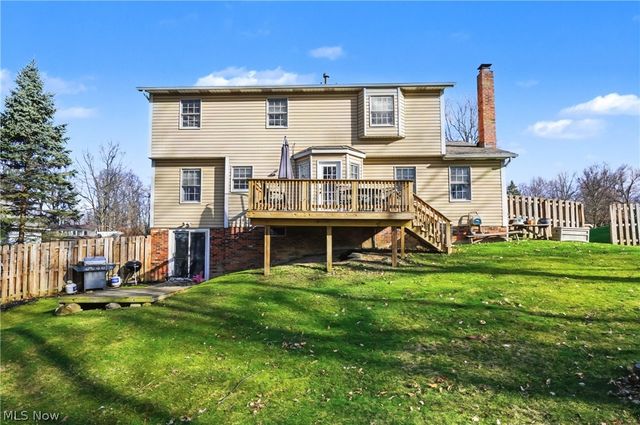 1282 Berkshire Drive, Macedonia, OH 44056