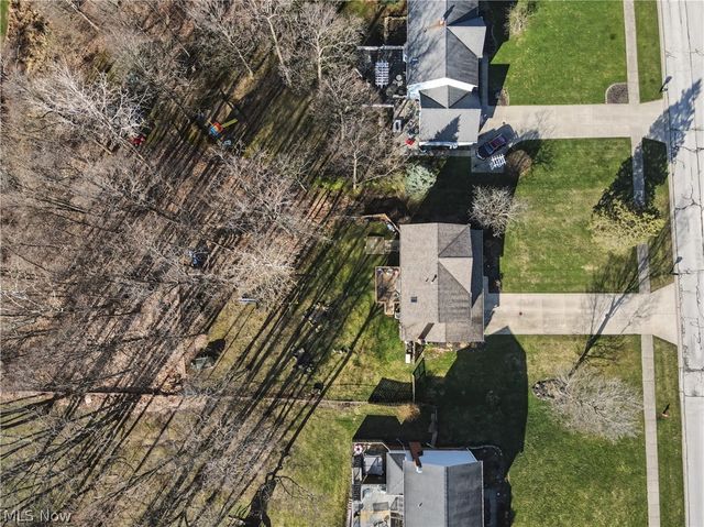 1282 Berkshire Drive, Macedonia, OH 44056