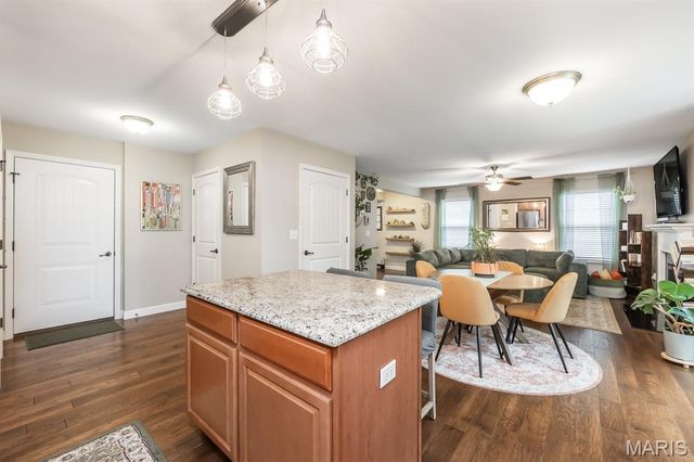 1140 Lear Lane, Mascoutah, IL 62258