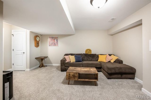1140 Lear Lane, Mascoutah, IL 62258