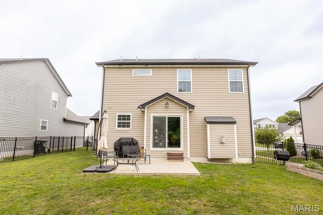 1140 Lear Lane, Mascoutah, IL 62258