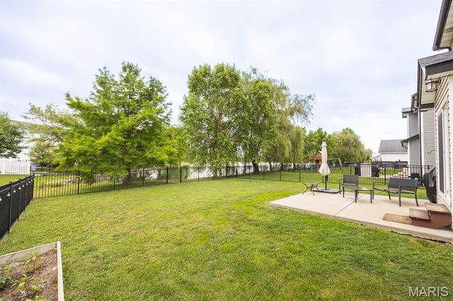 1140 Lear Lane, Mascoutah, IL 62258