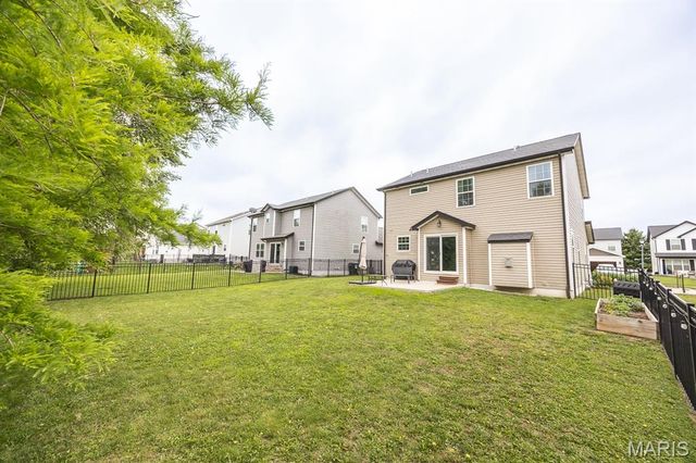 1140 Lear Lane, Mascoutah, IL 62258