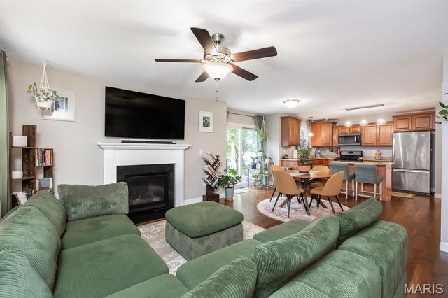 1140 Lear Lane, Mascoutah, IL 62258