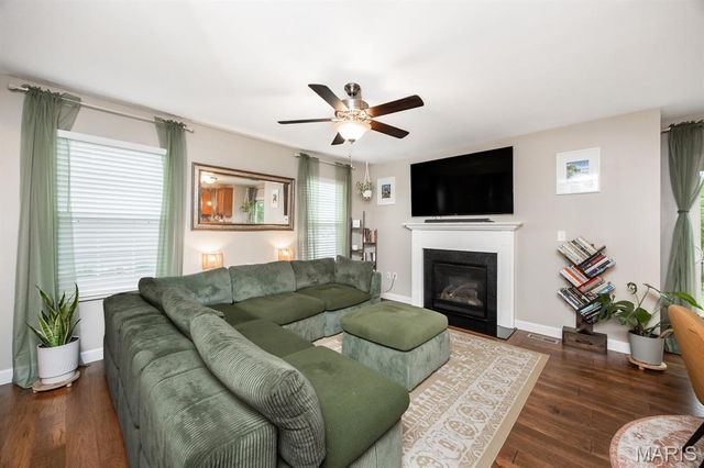 1140 Lear Lane, Mascoutah, IL 62258