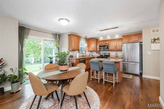 1140 Lear Lane, Mascoutah, IL 62258