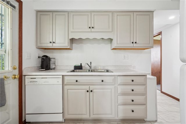 5995 32nd Avenue, Shellsburg, IA 52332