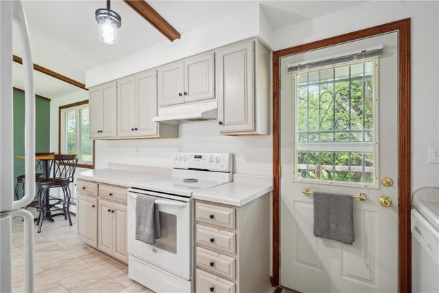 5995 32nd Avenue, Shellsburg, IA 52332