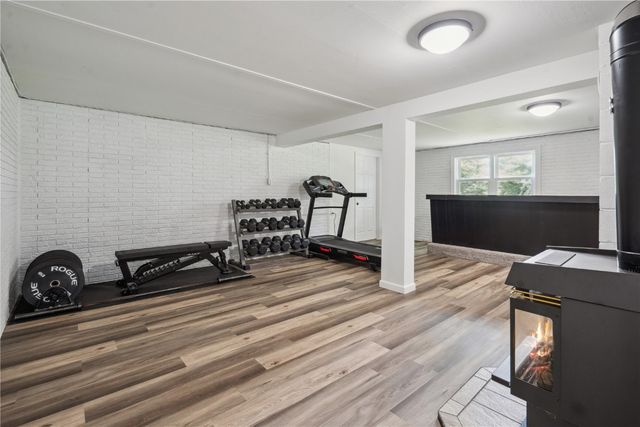 5995 32nd Avenue, Shellsburg, IA 52332