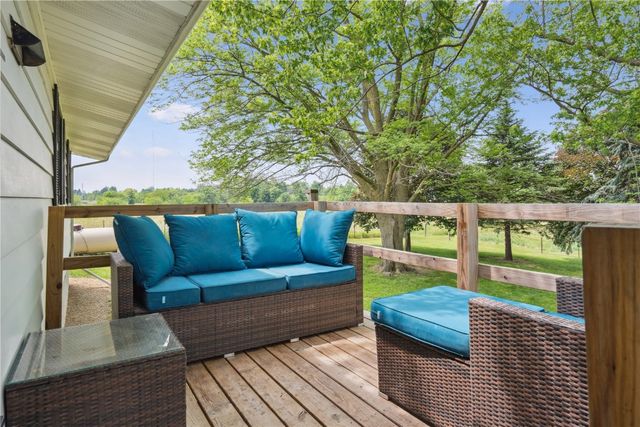 5995 32nd Avenue, Shellsburg, IA 52332