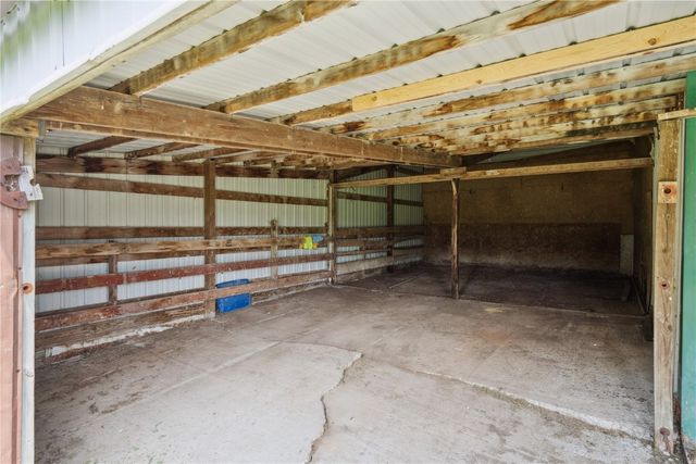 5995 32nd Avenue, Shellsburg, IA 52332