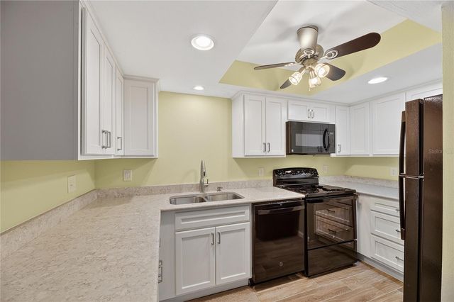 1028 APOLLO BEACH BOULEVARD 23, Apollo Beach, FL 33572