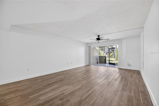 1028 APOLLO BEACH BOULEVARD 23, Apollo Beach, FL 33572