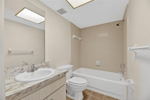 1028 APOLLO BEACH BOULEVARD 23, Apollo Beach, FL 33572