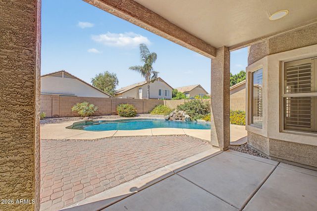 691 E EAGLE Lane, Gilbert, AZ 85296