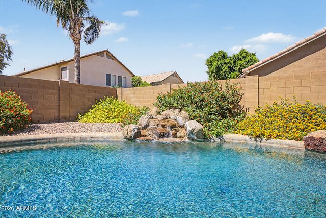691 E EAGLE Lane, Gilbert, AZ 85296