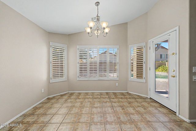 691 E EAGLE Lane, Gilbert, AZ 85296