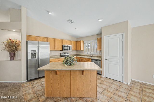 691 E EAGLE Lane, Gilbert, AZ 85296