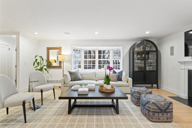 1 Bryson Street, Larchmont, NY 10538