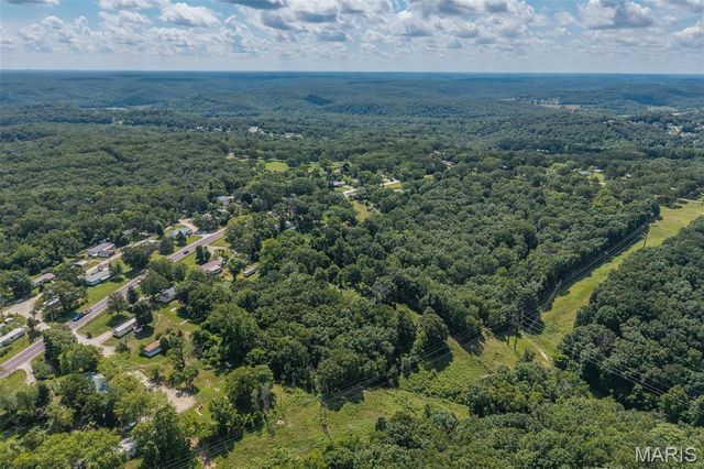 21409 Highway 28, Dixon, MO 65459