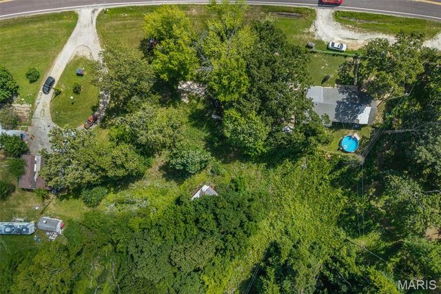 21409 Highway 28, Dixon, MO 65459