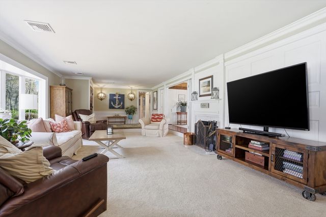 167 South Street, Carlisle, MA 01741